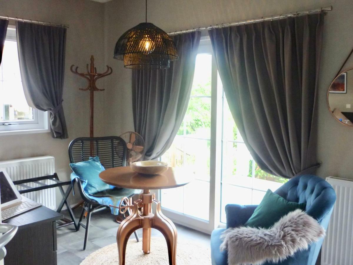 Zu Jeddelohs Lodge Hotel Gladenbach Esterno foto
