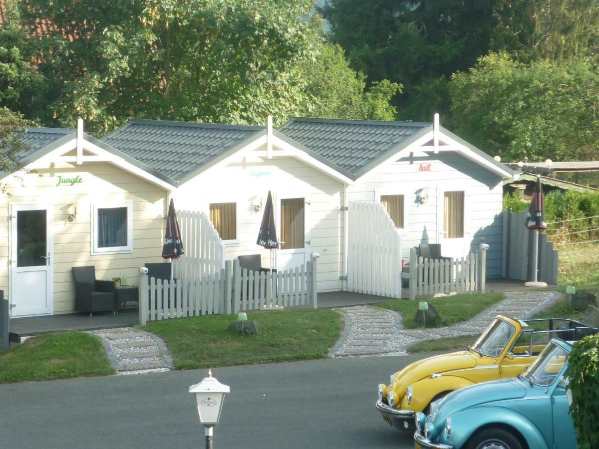 Zu Jeddelohs Lodge Hotel Gladenbach Esterno foto